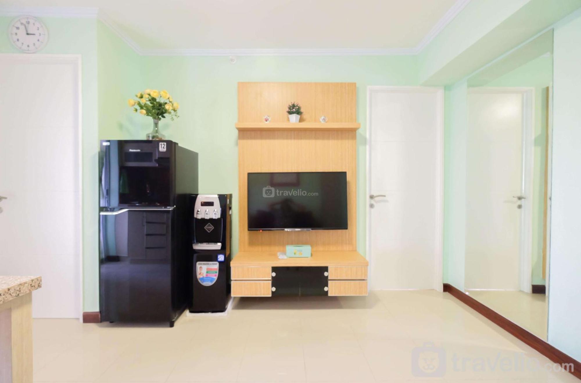 Cozy 2br Bassura By Travelio Jakarta